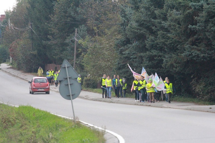 Odblaskowa szkoła w Rdziostowie