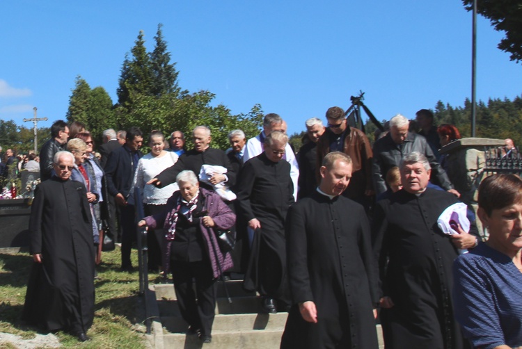 Pogrzeb śp. ks. prał. Stanisława Jaska w Węglówce