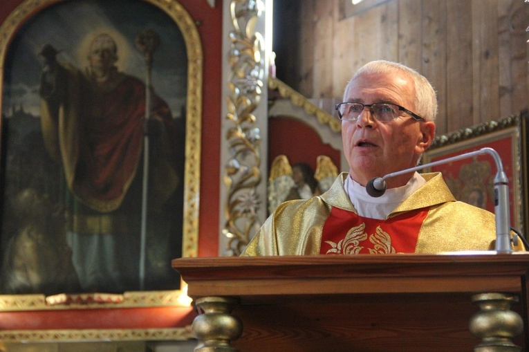 Odsłonięcie pomnika ks. Gurgacza w Łabowej