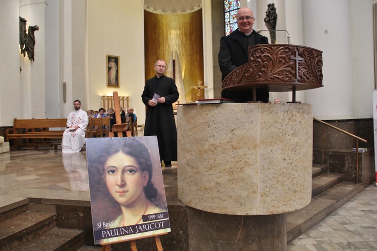 Katowice. Żywy Różaniec i wspólnoty maryjne w katedrze