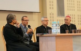 Konferencja "Razem w służbie Kościołowi"
