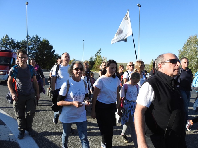 Pielgrzymka trzebnicka 2019 - cz. 17 (Oborniki Śląskie - Trzebnica)