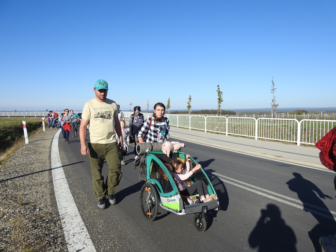 Pielgrzymka trzebnicka 2019 - cz. 17 (Oborniki Śląskie - Trzebnica)