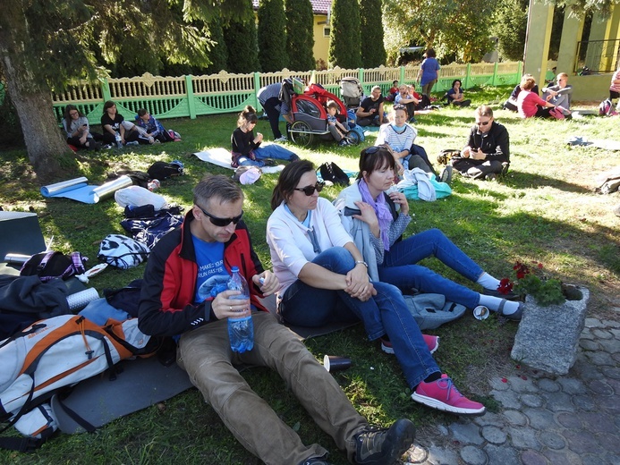 Pielgrzymka trzebnicka 2019 - cz. 17 (Oborniki Śląskie - Trzebnica)