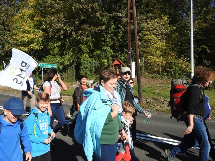 Pielgrzymka trzebnicka 2019 - cz. 17 (Oborniki Śląskie - Trzebnica)