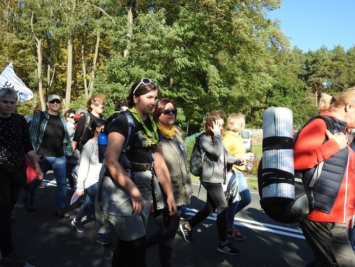 Pielgrzymka trzebnicka 2019 - cz. 17 (Oborniki Śląskie - Trzebnica)