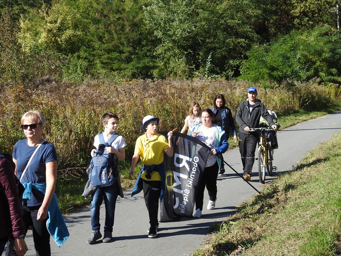 Pielgrzymka trzebnicka 2019 - cz. 17 (Oborniki Śląskie - Trzebnica)