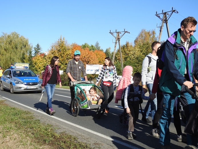 Pielgrzymka trzebnicka 2019 - cz. 17 (Oborniki Śląskie - Trzebnica)