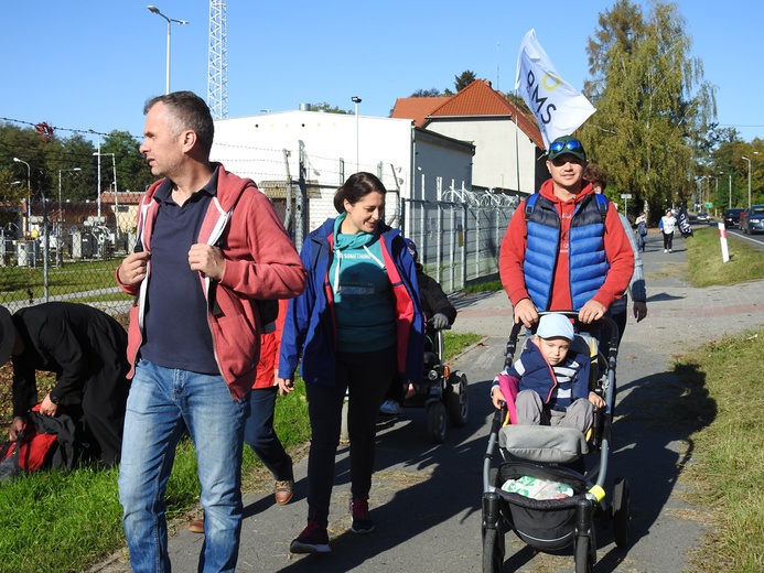 Pielgrzymka trzebnicka 2019 - cz. 17 (Oborniki Śląskie - Trzebnica)