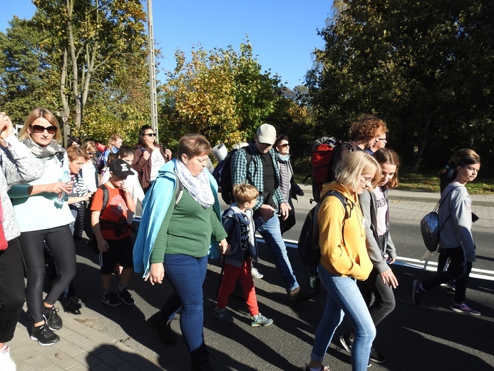 Pielgrzymka trzebnicka 2019 - cz. 17 (Oborniki Śląskie - Trzebnica)