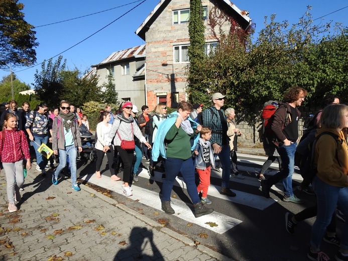 Pielgrzymka trzebnicka 2019 - cz. 17 (Oborniki Śląskie - Trzebnica)