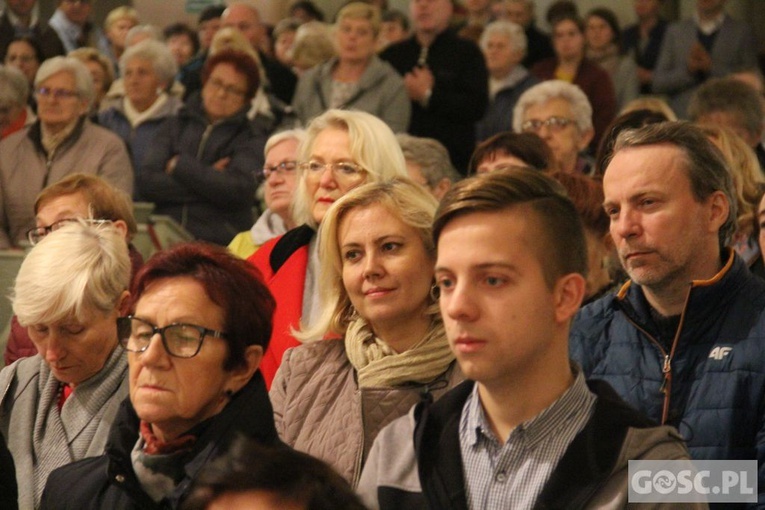 Akatyst ku czci Bogurodzicy w Paradyżu