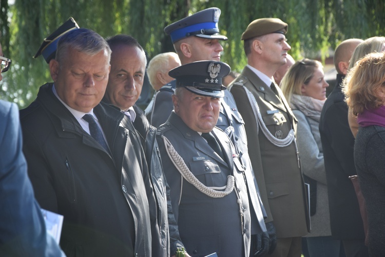 Ślubowanie pierwszoklasistów Technikum Zawodowego ZDZ w Nowym Mieście nad Pilicą