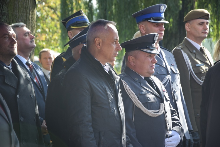 Ślubowanie pierwszoklasistów Technikum Zawodowego ZDZ w Nowym Mieście nad Pilicą