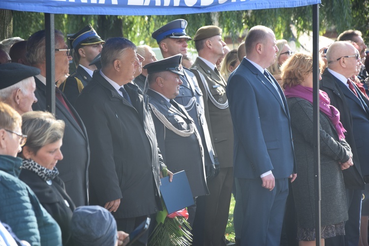 Ślubowanie pierwszoklasistów Technikum Zawodowego ZDZ w Nowym Mieście nad Pilicą