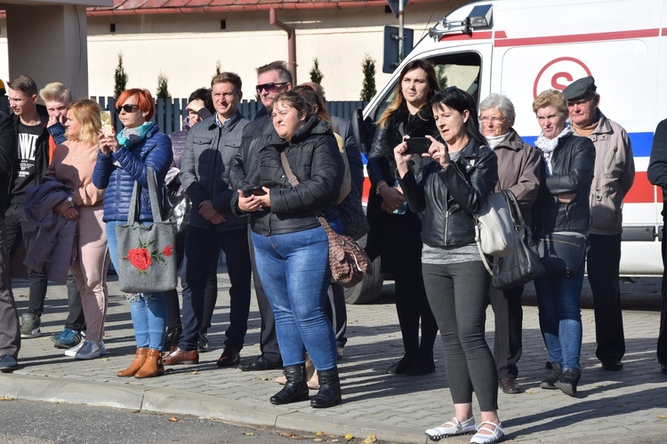 Ślubowanie pierwszoklasistów Technikum Zawodowego ZDZ w Nowym Mieście nad Pilicą