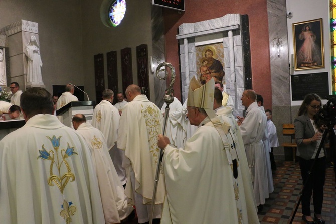 Kraków. Inauguracja sanktuarium Matki Bożej Płaszowskiej