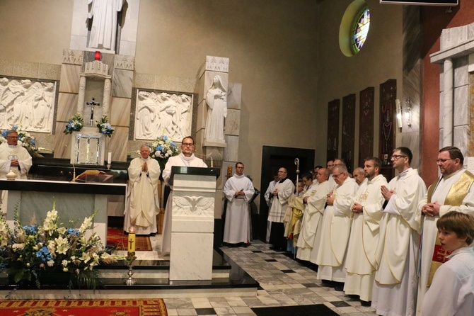 Kraków. Inauguracja sanktuarium Matki Bożej Płaszowskiej