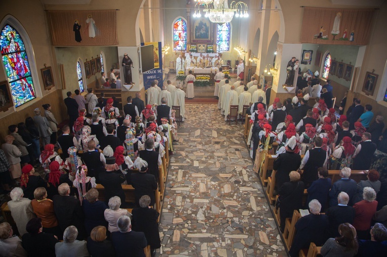 Mysłowice. 100-lecie parafii w Krasowach