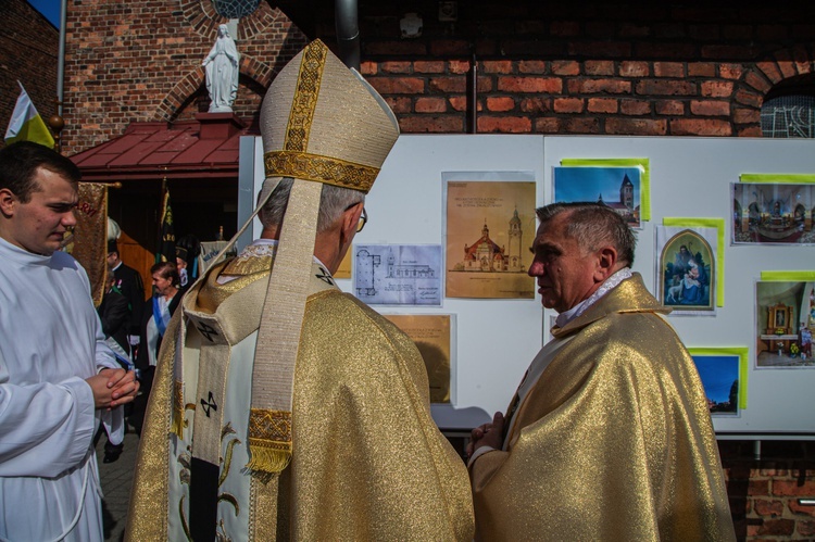 Mysłowice. 100-lecie parafii w Krasowach