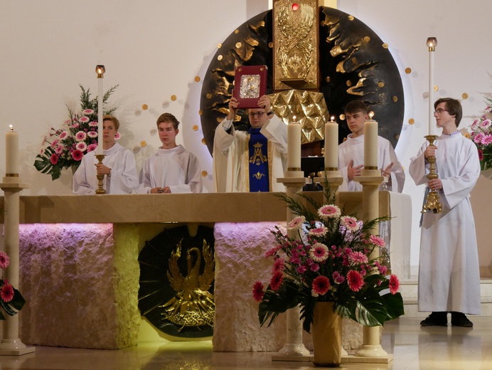 Odpust w sanktuarium MB Fatimskiej na gdańskiej Żabiance.