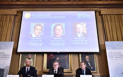 Banerjee, Duflo i Kremer laureatami Nagrody Nobla w dziedzinie ekonomii