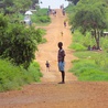 Obóz Bidibidi usytuowany jest w północno-zachodzniej  części Ugandy.