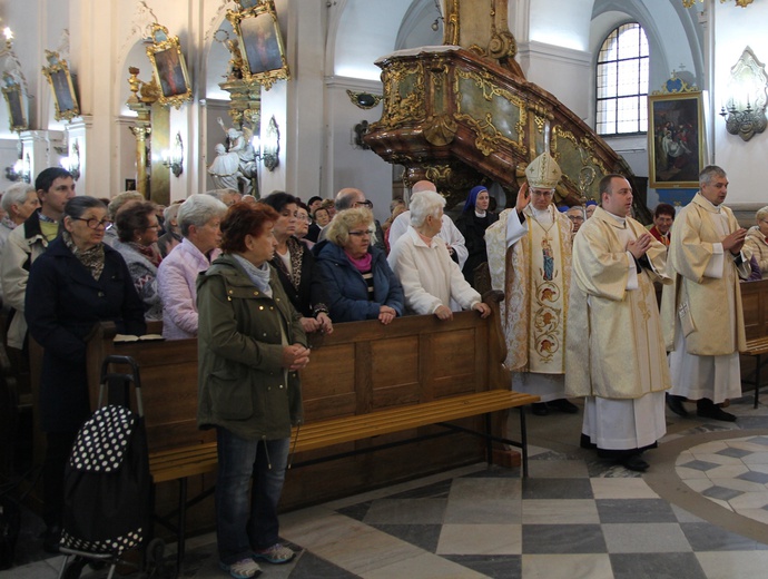 Pielgrzymka chorych do grobu św. Jadwigi