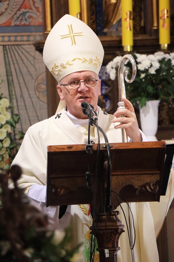 Lechowo. Szkole nadano imię św. Jana Pawła II