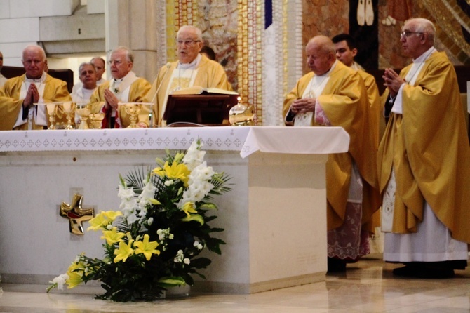 Doktorat honoris causa UPJPII dla kard. Zenona Grocholewskiego