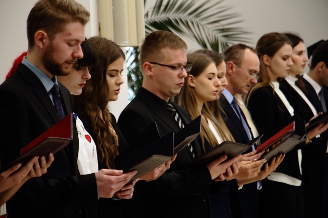 Doktorat honoris causa UPJPII dla kard. Zenona Grocholewskiego