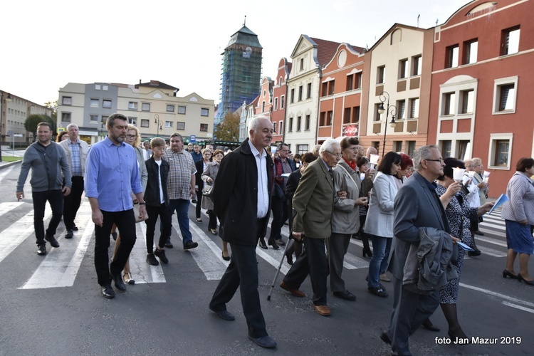 Nabożeństwo fatimskie w Żaganiu