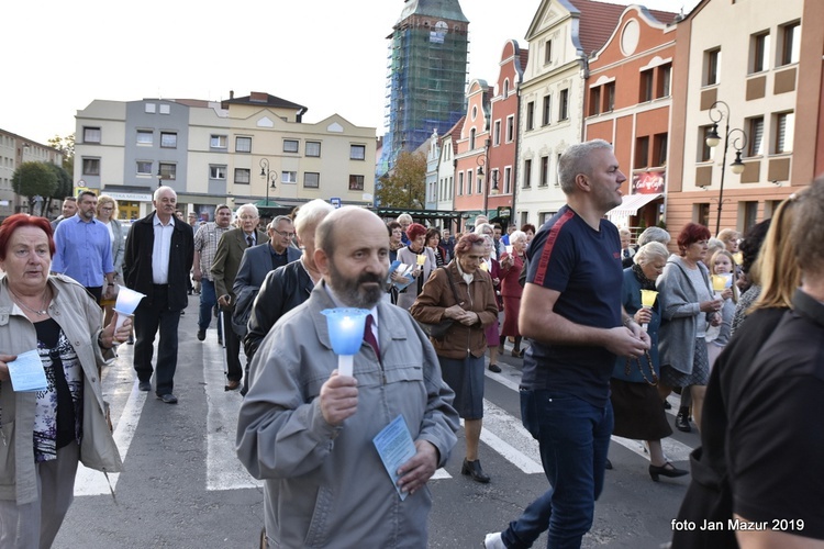 Nabożeństwo fatimskie w Żaganiu