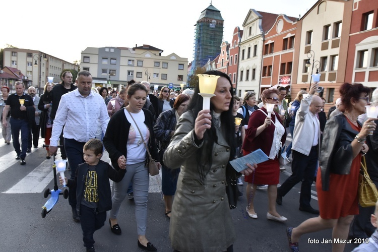 Nabożeństwo fatimskie w Żaganiu