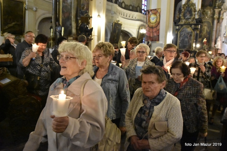 Nabożeństwo fatimskie w Żaganiu