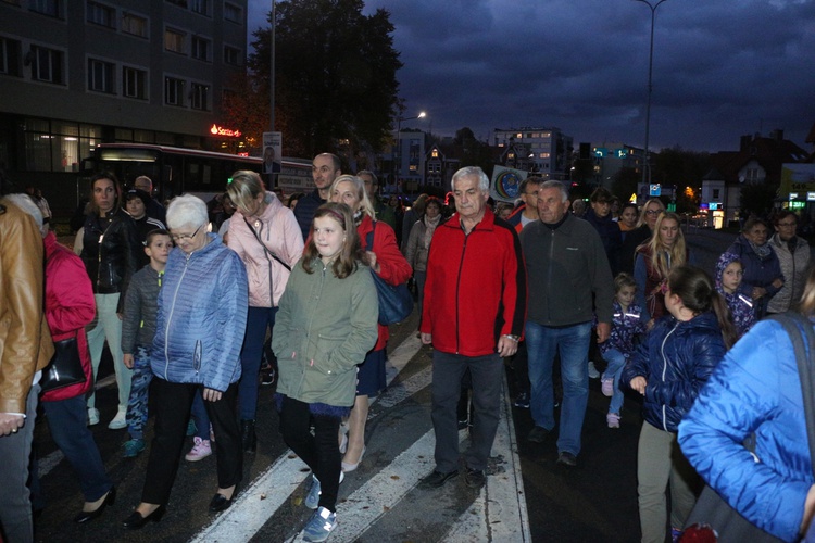 Pielgrzymka mieszkańców Trzebnicy do grobu św. Jadwigi