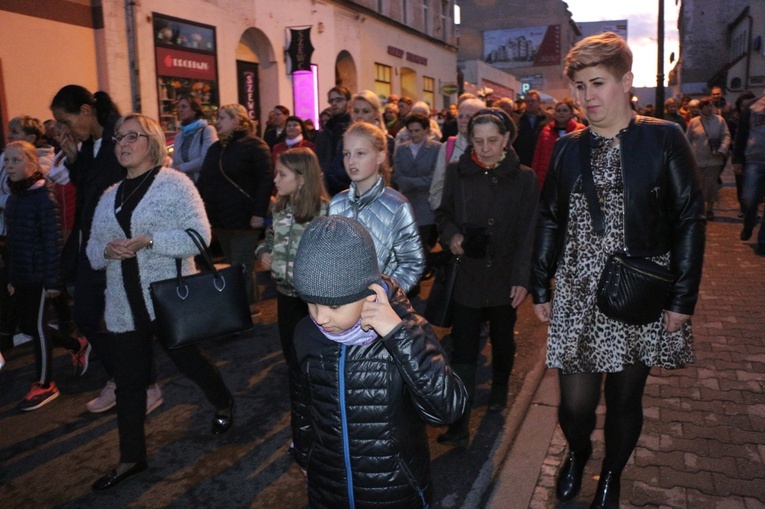 Pielgrzymka mieszkańców Trzebnicy do grobu św. Jadwigi