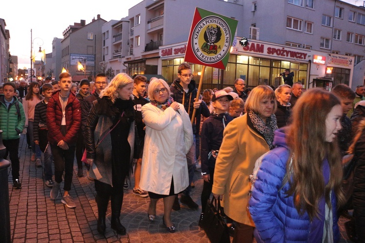 Pielgrzymka mieszkańców Trzebnicy do grobu św. Jadwigi