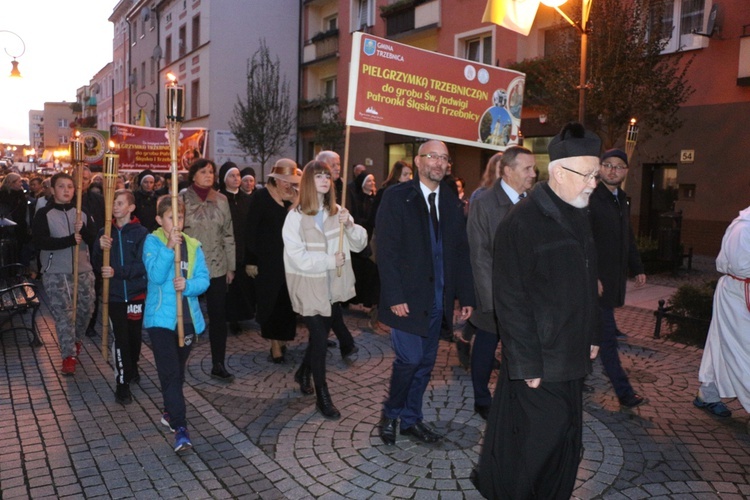 Pielgrzymka mieszkańców Trzebnicy do grobu św. Jadwigi