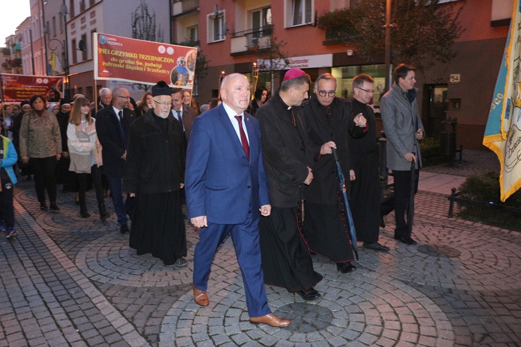 Pielgrzymka mieszkańców Trzebnicy do grobu św. Jadwigi