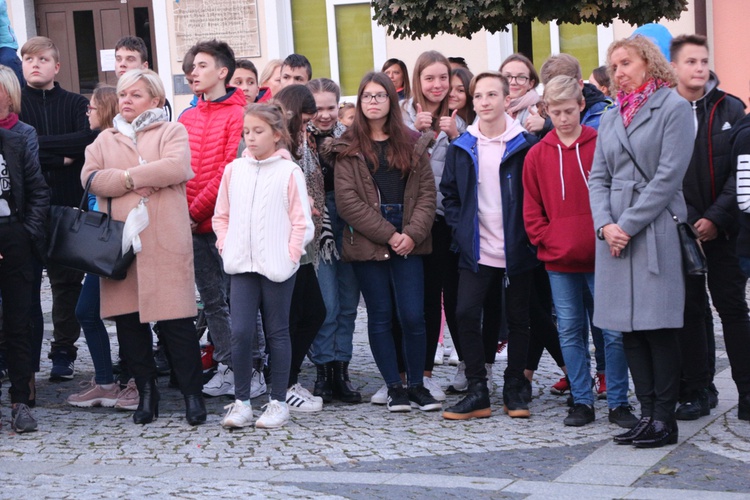 Pielgrzymka mieszkańców Trzebnicy do grobu św. Jadwigi