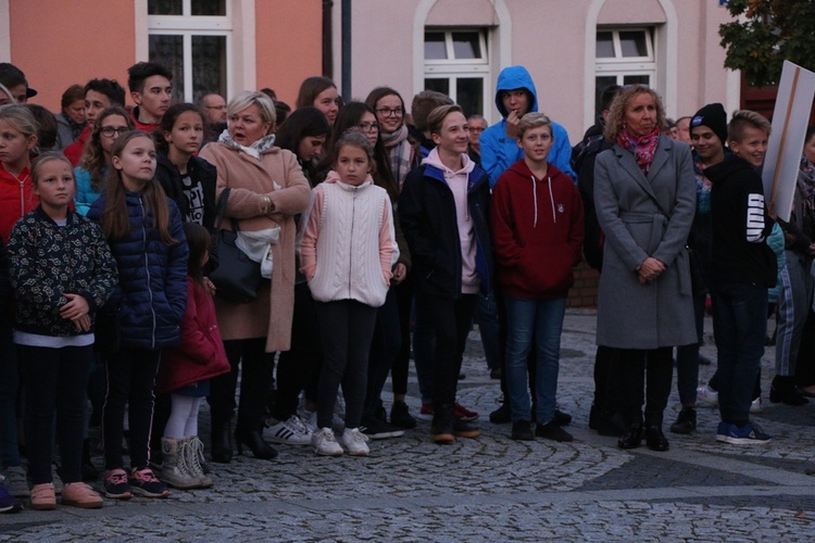 Pielgrzymka mieszkańców Trzebnicy do grobu św. Jadwigi