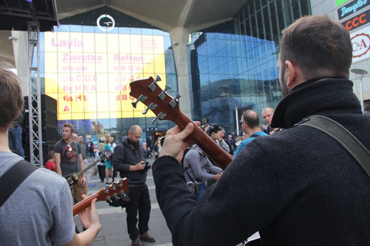 Katowice. Koncert gitarowy w centrum