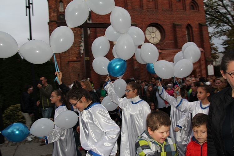 Jubileuszowy Różaniec do Nieba w Trzebnicy