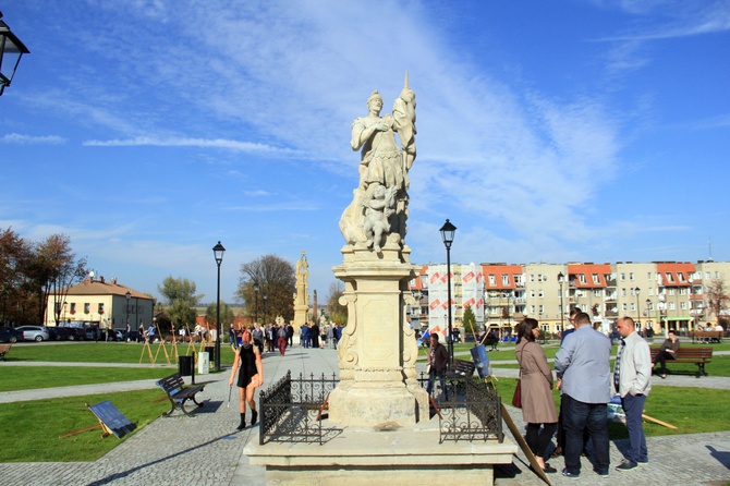 Poświęcenie rynku i kolumny maryjnej w Kietrzu