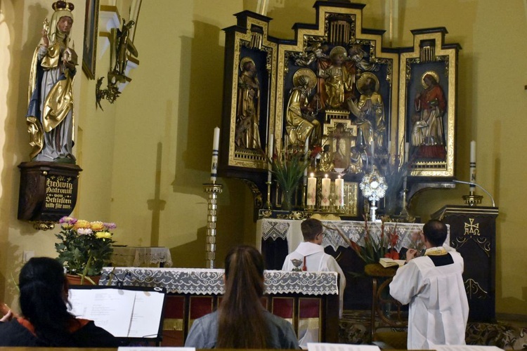 Celebracja oazowa w Kamieńcu Ząbkowickim