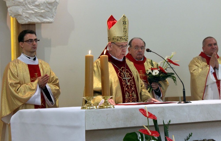 Poświęcenie kościoła w Łagiewnikach Wielkich