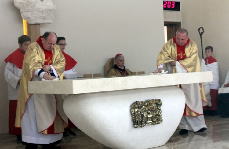 Poświęcenie kościoła w Łagiewnikach Wielkich