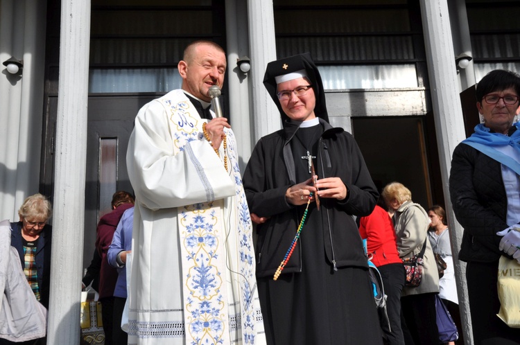 Pielgrzymka Żywego Różańca na Górę Świętej Anny