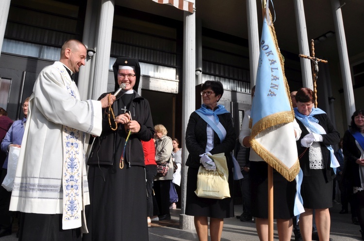 Pielgrzymka Żywego Różańca na Górę Świętej Anny